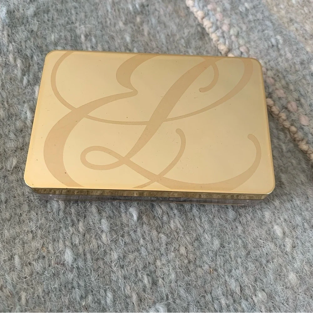 Estee Lauder Eyeshadow Palette - Silver, Purple, Black Trio Ombré .07 Oz.